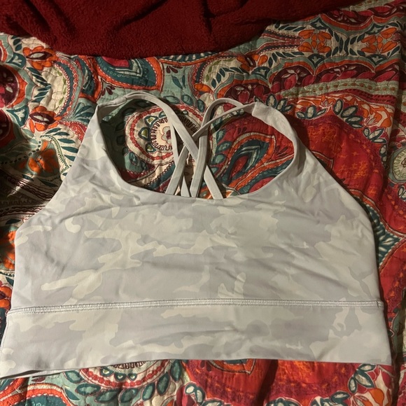 Lululemon sports bra - Picture 1 of 2